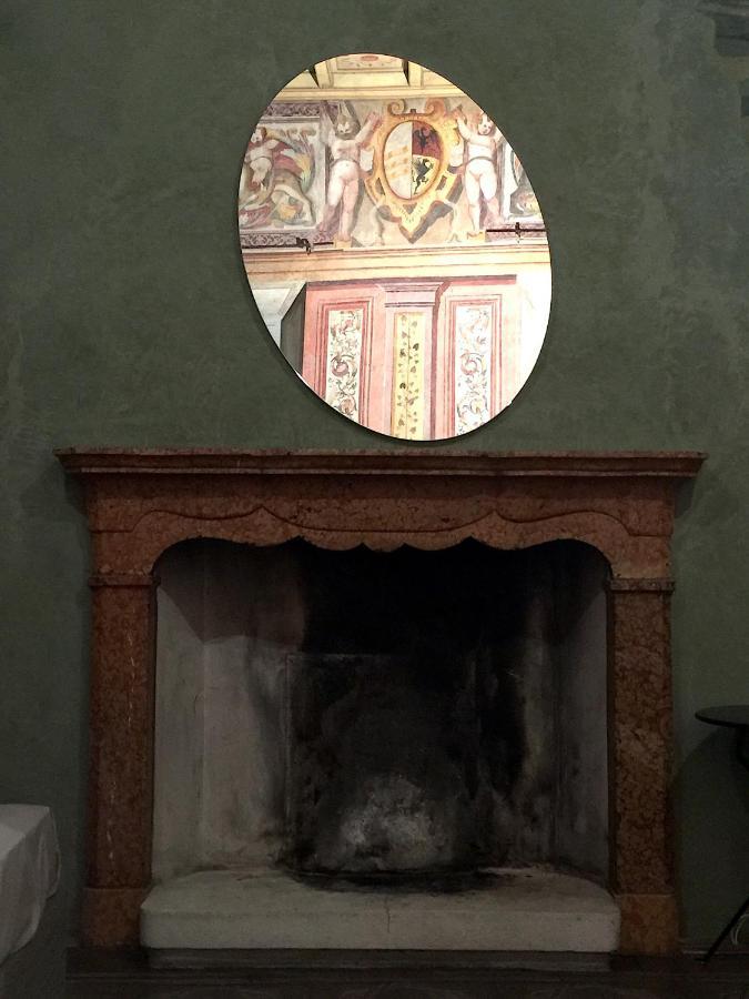 Palazzo Beccagutti Cavriani - Gallery Suite E Frescoes Suite Mantova Bagian luar foto