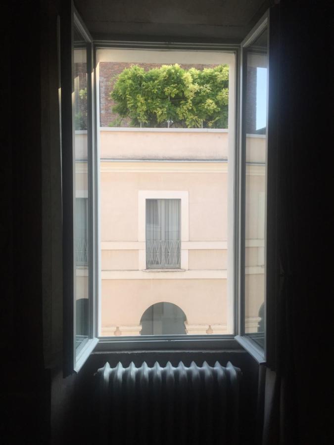 Palazzo Beccagutti Cavriani - Gallery Suite E Frescoes Suite Mantova Bagian luar foto