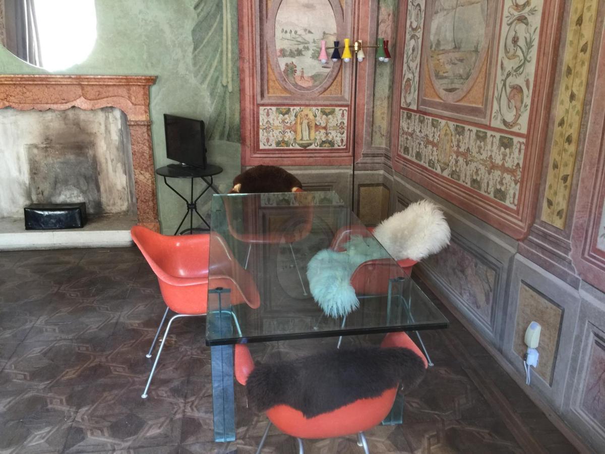 Palazzo Beccagutti Cavriani - Gallery Suite E Frescoes Suite Mantova Bagian luar foto